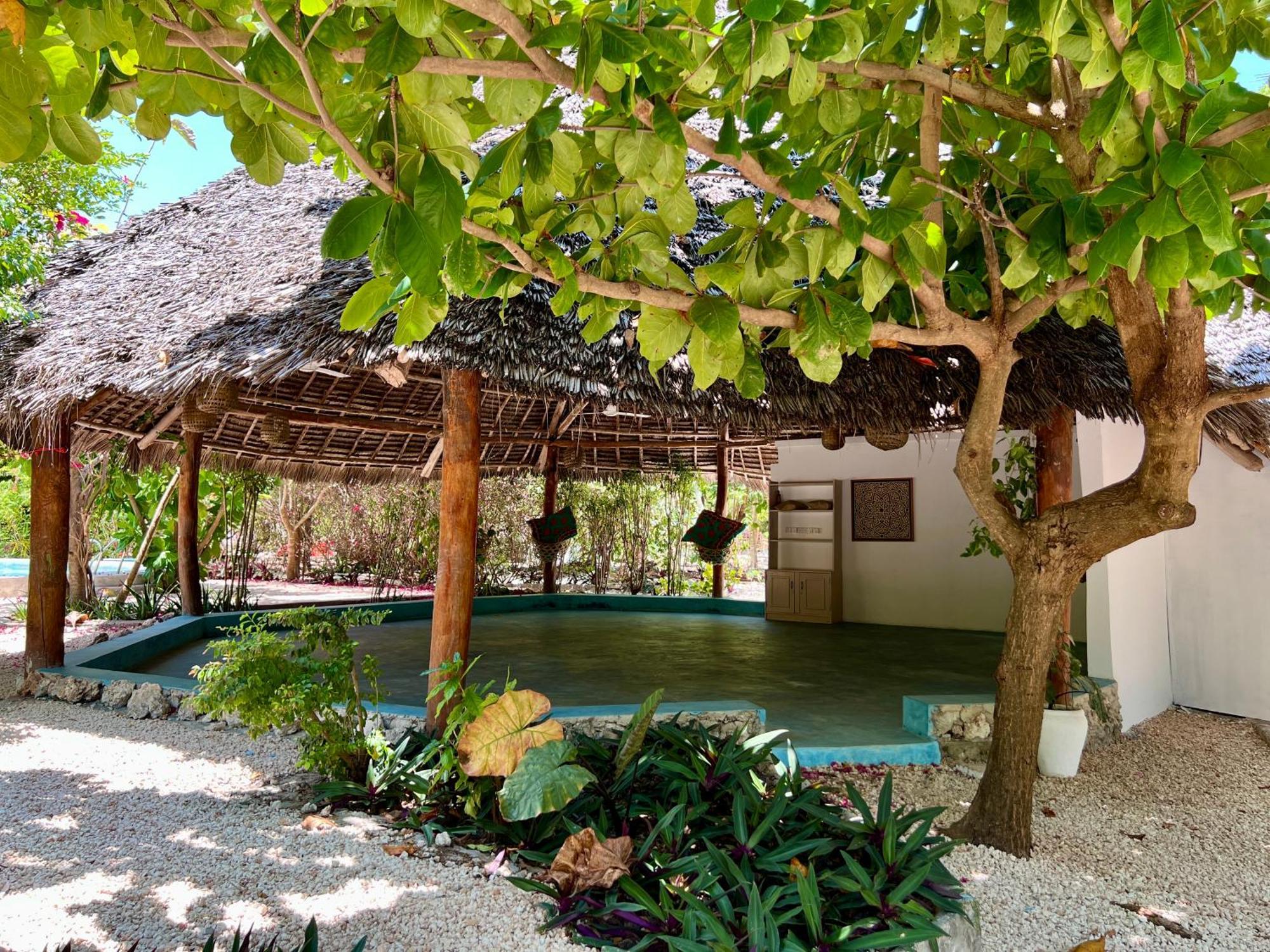 Sharazad Oasis Retreat Hotel Jambiani  Exterior foto